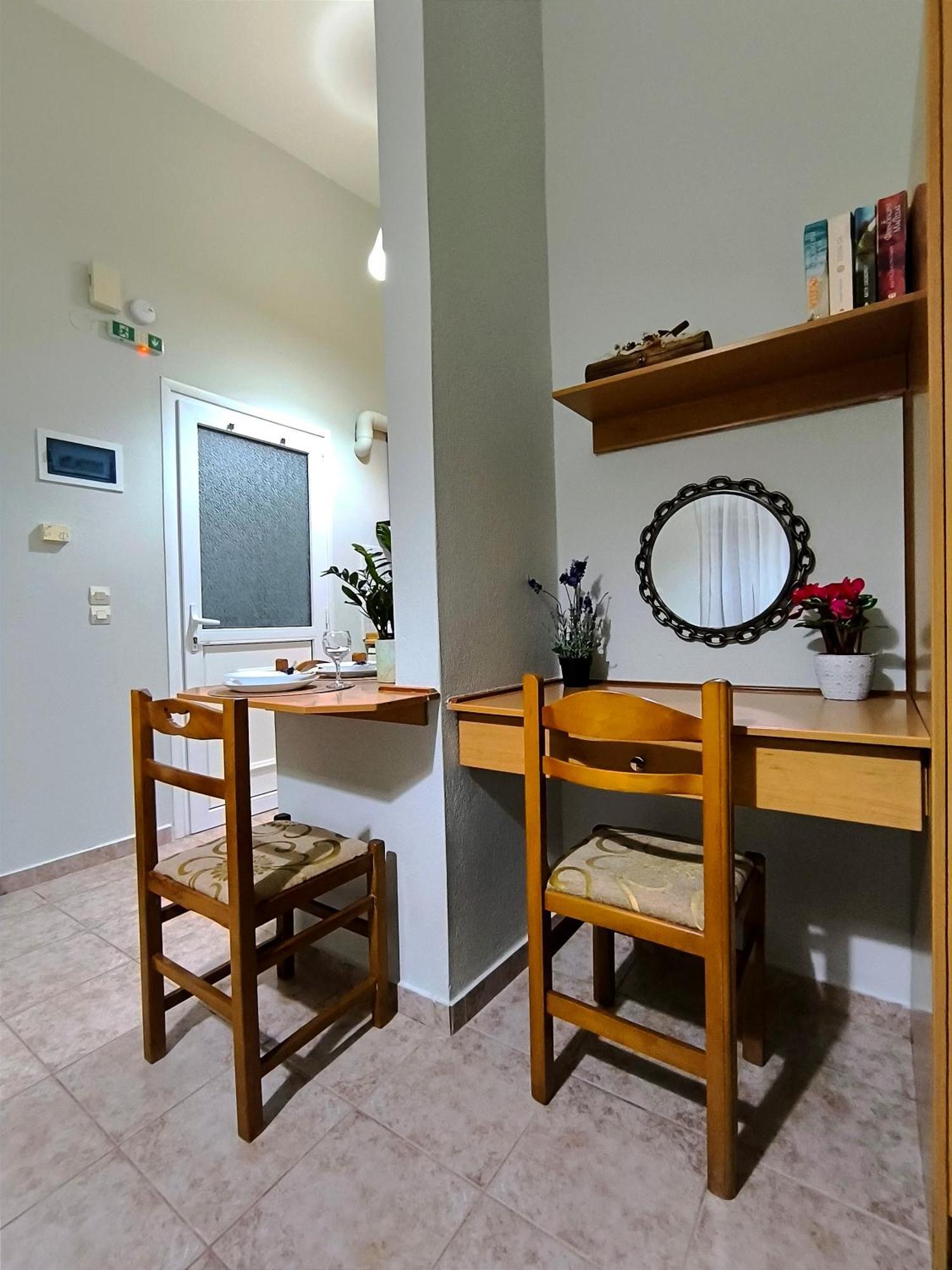 My Lemnos Studios - Studio 3 Repanidhion Bagian luar foto